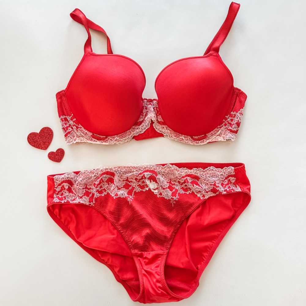 ✨ Wacoal Lace Affair Matching Set ✨ Contour Bra 36D + Bikini 7-L